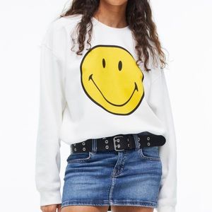 h&m smile crewneck